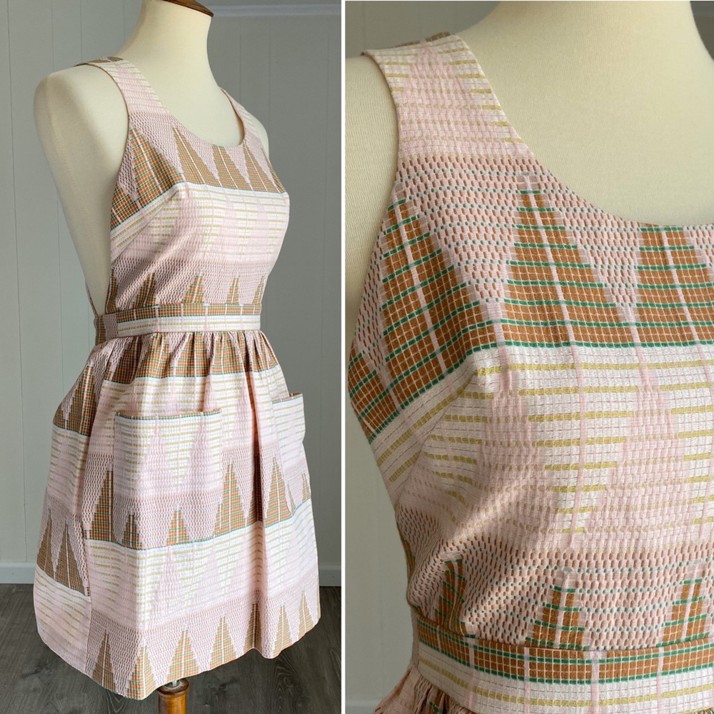 NWT TopShop Cross-back Geometric Print Dress Pink